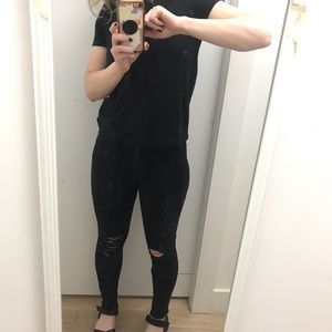 Black distressed skinny jeans